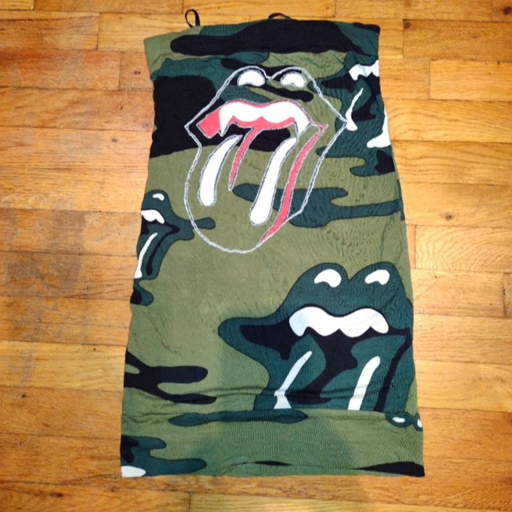For collector Rolling stone camo women's top